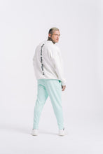 Lade das Bild in den Galerie-Viewer, Heavy Crewneck *be better than yesterday*